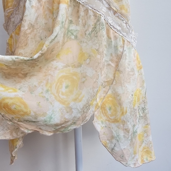 Free People Intimately Sheer Floral Top with Lace Trim and Tulip Hem, Size Med - Picture 2 of 13